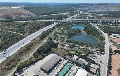 HAVALİMANI YOLU ÜZERİ IŞIKLAR KÖYÜ KİRALIK 1545M2 ARSA
