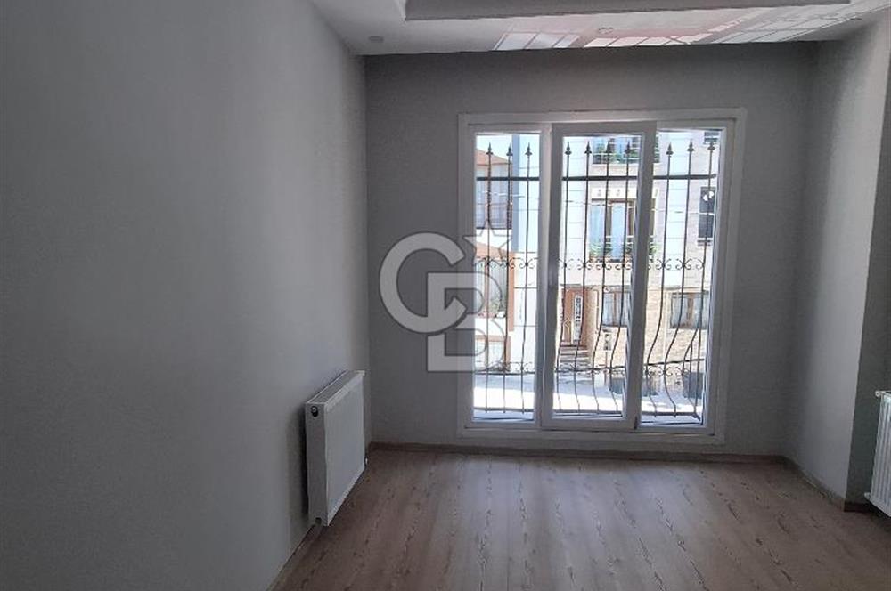 YENİKENT GÖÇMEN MAHALLESİNDE BOYALI TEMİZ 1+1 KİRALIK 78 M2