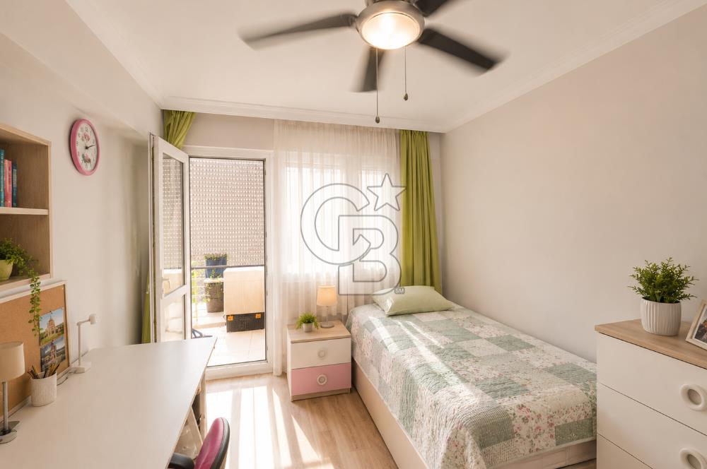 KARŞIYAKA YALI MH'DE 3+1 ARAKAT DOĞALGAZLI 165m2 SATILIK DAİRE