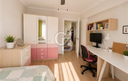 KARŞIYAKA YALI MH'DE 3+1 ARAKAT DOĞALGAZLI 165m2 SATILIK DAİRE