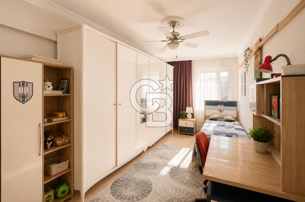 KARŞIYAKA YALI MH'DE 3+1 ARAKAT DOĞALGAZLI 165m2 SATILIK DAİRE