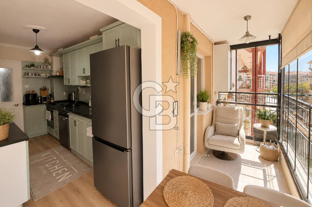 KARŞIYAKA YALI MH'DE 3+1 ARAKAT DOĞALGAZLI 165m2 SATILIK DAİRE
