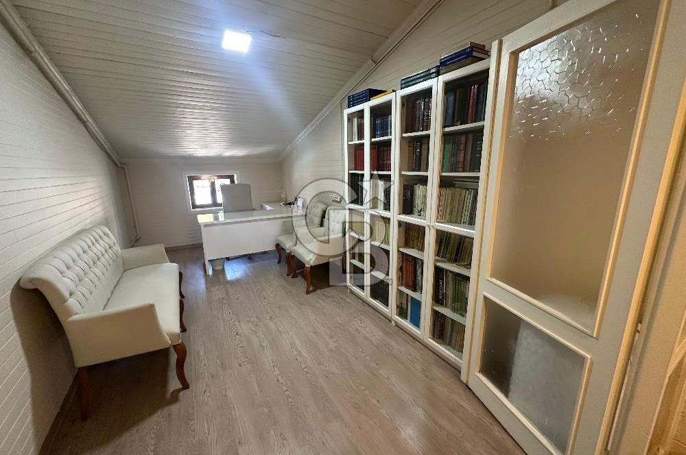 ÜSKÜDAR KISIKLI MEYDAN' DA KİRALIK DÜKKAN VE OFİS