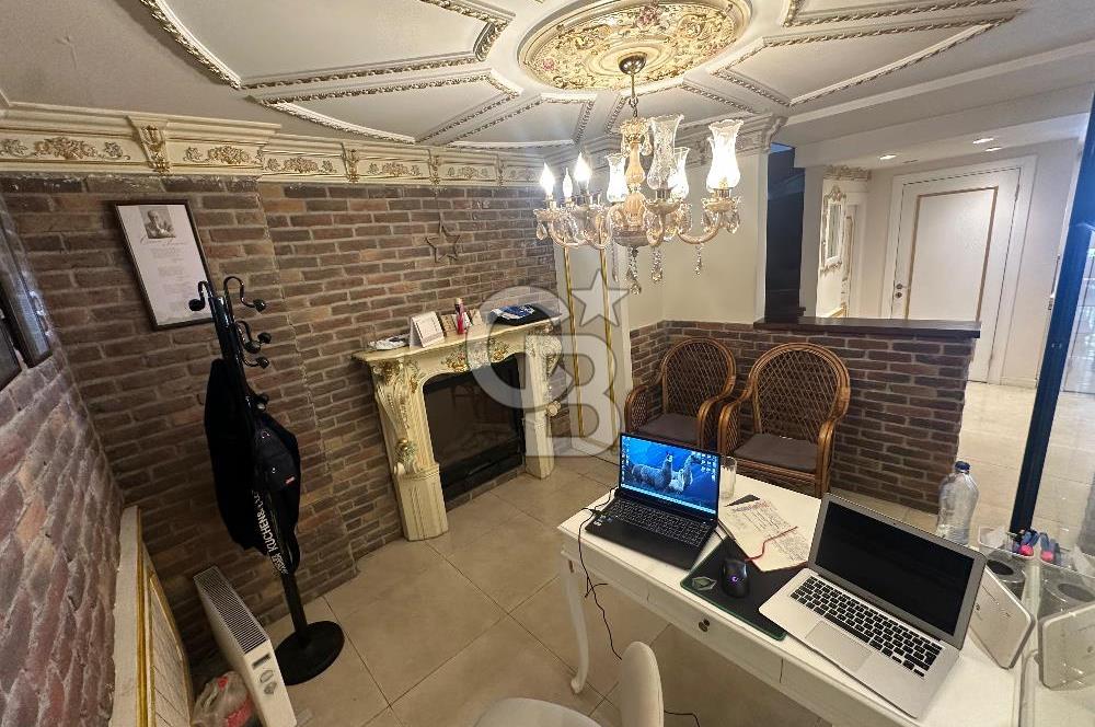 ÜSKÜDAR KISIKLI MEYDAN' DA KİRALIK DÜKKAN VE OFİS