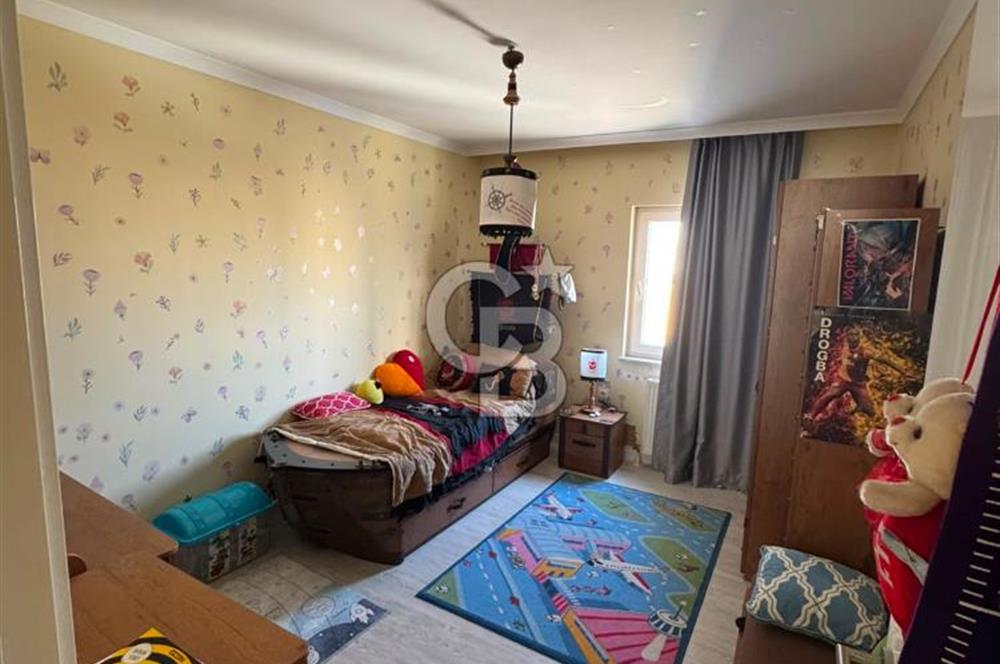 KAŞMİR GÖL EVLERİNDE 4+1 | 16. KAT | 180 M² KİRALIK DAİRE