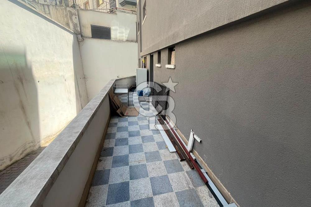ASIM GÜNDÜZ CADDESİ ÜZERİNDE SATILIK DÜKKAN