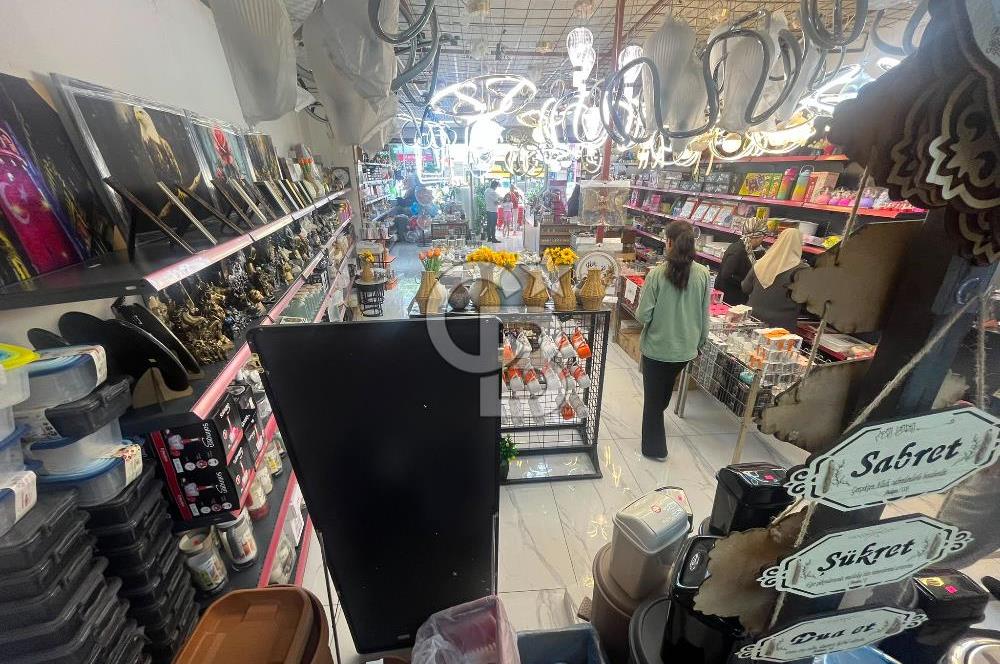 ASIM GÜNDÜZ CADDESİ ÜZERİNDE SATILIK DÜKKAN