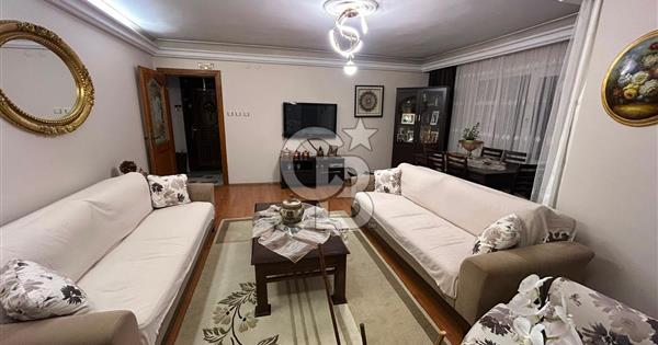 Maltepede Cadde Üzeri 3+1 Satılık Ferah Daire - 359428