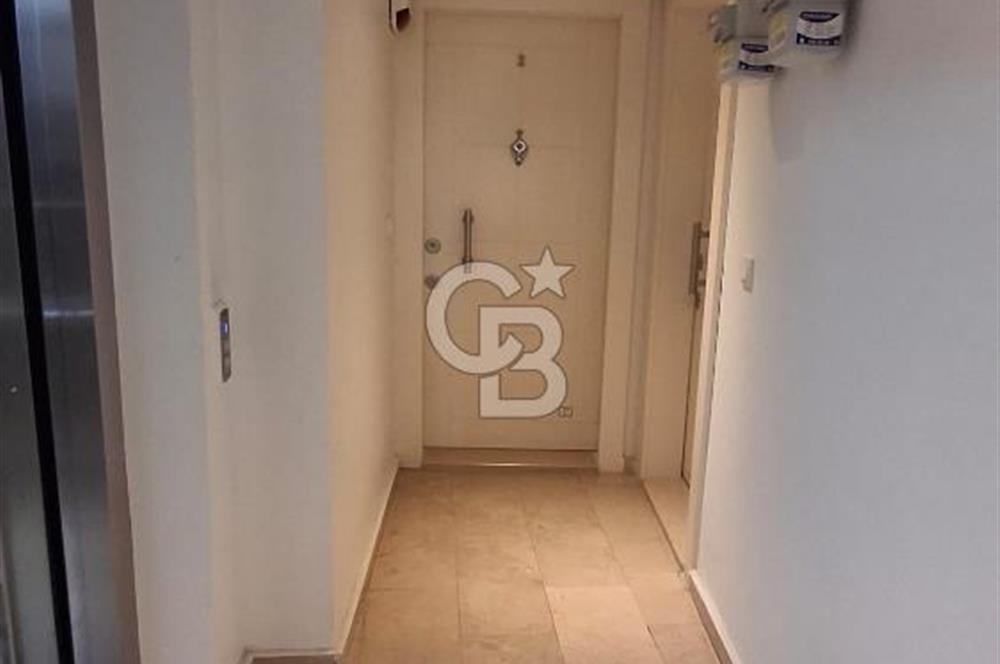 İÇERENKÖY-BOSTANCI METRO YAKINI SATILIK MASRAFSIZ LÜKS 2+1 DAİRE