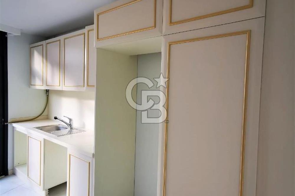 İÇERENKÖY-BOSTANCI METRO YAKINI SATILIK MASRAFSIZ LÜKS 2+1 DAİRE