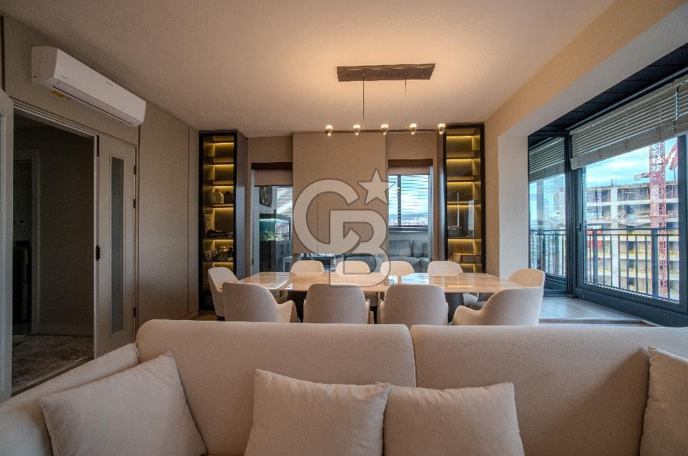 ESENTEPE AVRUPA KONUTLARINDA ÖZEL TASARLANMIŞ 4+1 DAİRE