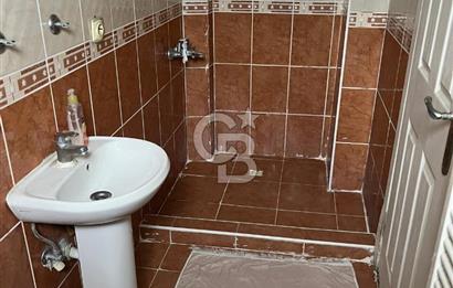 BAYRAKLI POSTACILAR EBEVEYN BANYOLU SATILIK 3+1 KÖŞE DAİRE