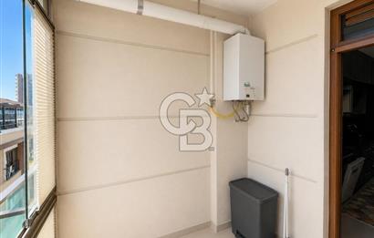 İDEALTEPE'DE KÜÇÜKYALI METRO YAKINI GENİŞ 2,5+1 KİRALIK DAİRE