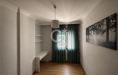 İDEALTEPE'DE KÜÇÜKYALI METRO YAKINI GENİŞ 2,5+1 KİRALIK DAİRE
