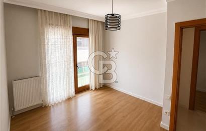 İDEALTEPE'DE KÜÇÜKYALI METRO YAKINI GENİŞ 2,5+1 KİRALIK DAİRE