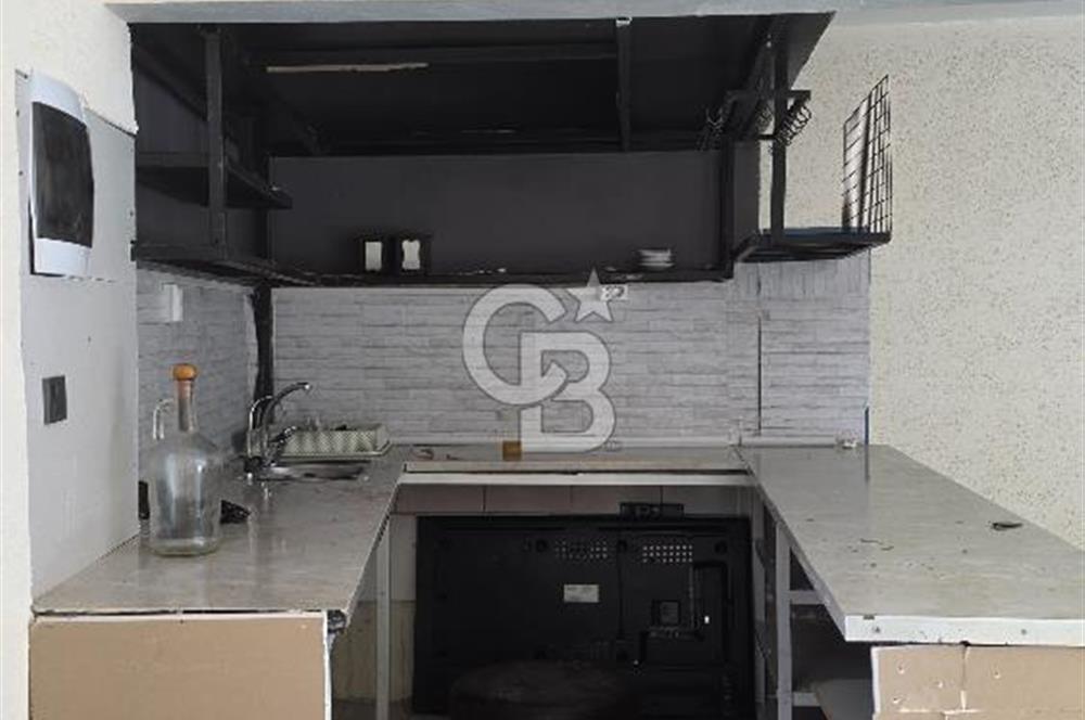 Rumeli Hisarında Satılık 4 Dükkan Boğaziçi Üniversitesi Karşısı