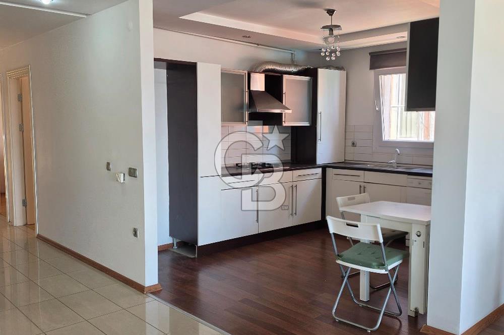 Tarabya Sahilde Butik Sitede 4+1 Luks Daire