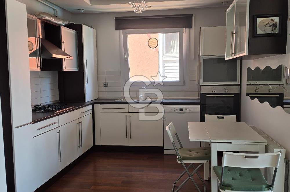 Tarabya Sahilde Butik Sitede 4+1 Luks Daire