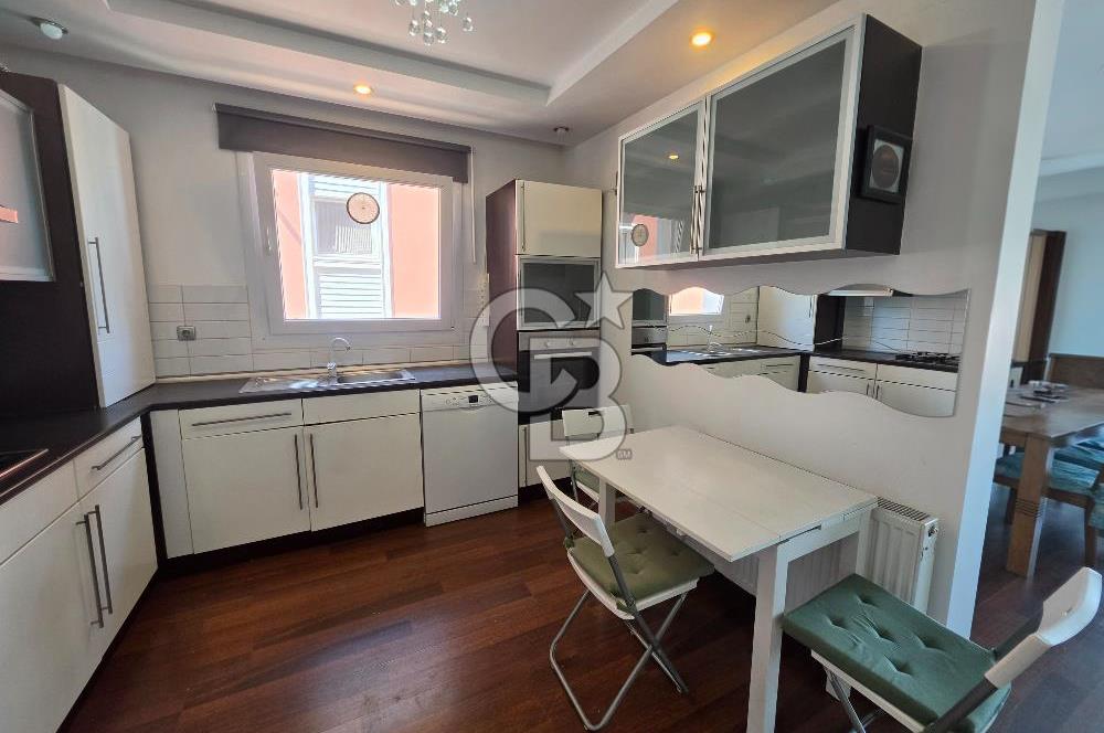 Tarabya Sahilde Butik Sitede 4+1 Luks Daire