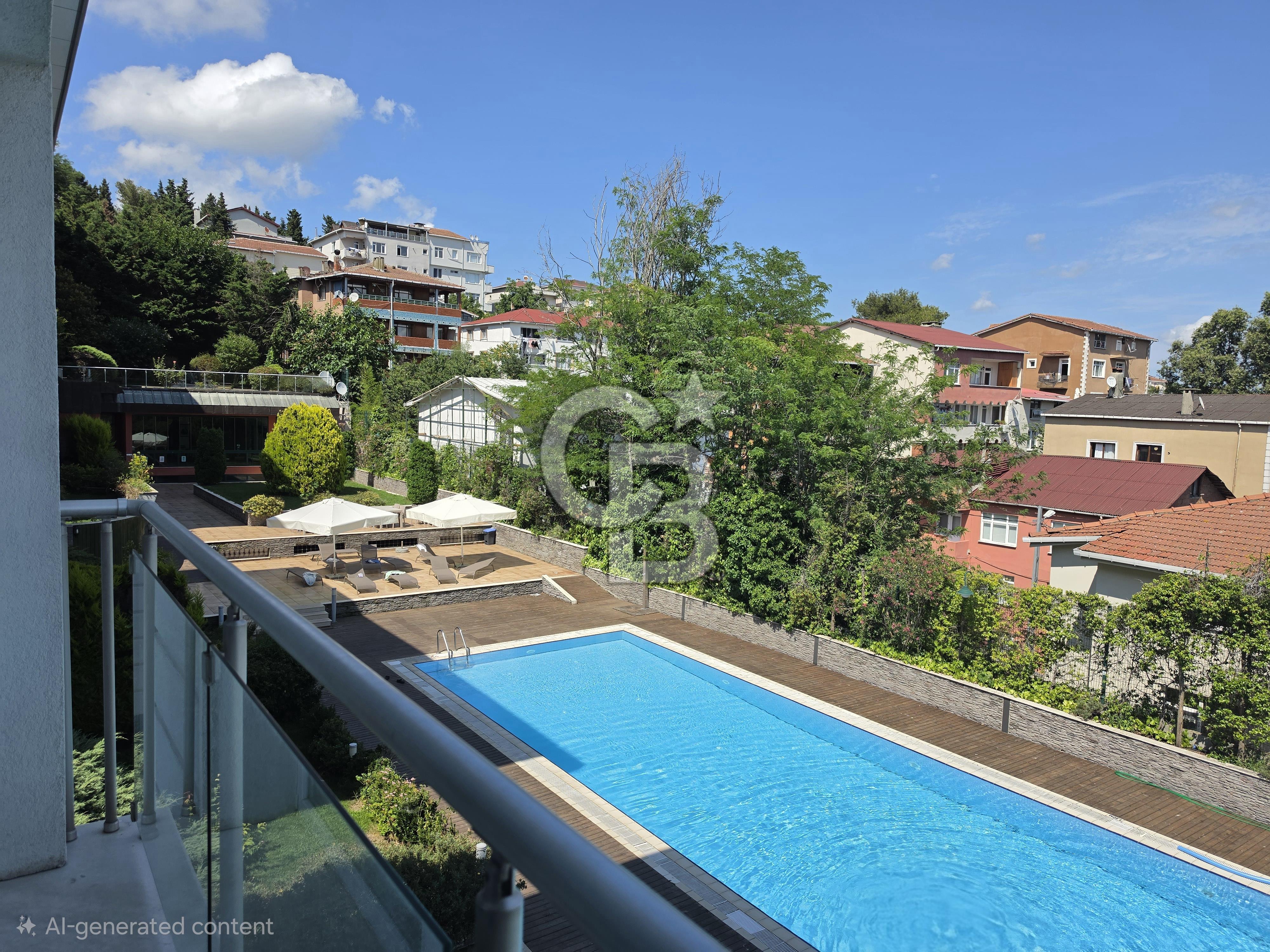 Tarabya Sahilde Butik Sitede 4+1 Luks Daire