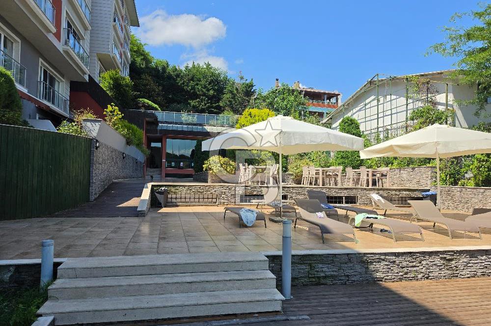 Tarabya Sahilde Butik Sitede 4+1 Luks Daire
