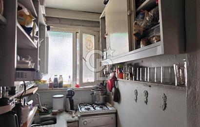 Ortaköy'de Sahile Yakın, Çift Cepheli Ara Kat 2+1 Daire
