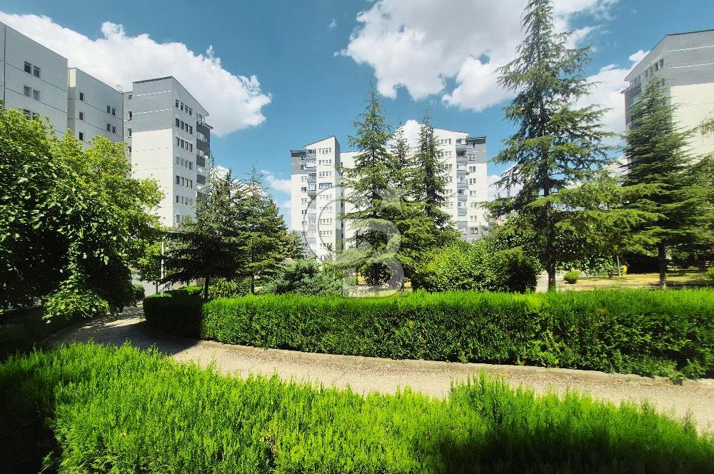 EMEKEVLER SİTESİNDE GENİŞ 2+1 GÜVENLİ VE FERAH BİR YAŞAM ALANI