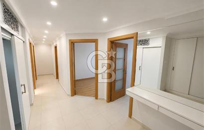 İDEALTEPE'DE KÜÇÜKYALI METRO YAKINI GENİŞ 2,5+1 KİRALIK DAİRE