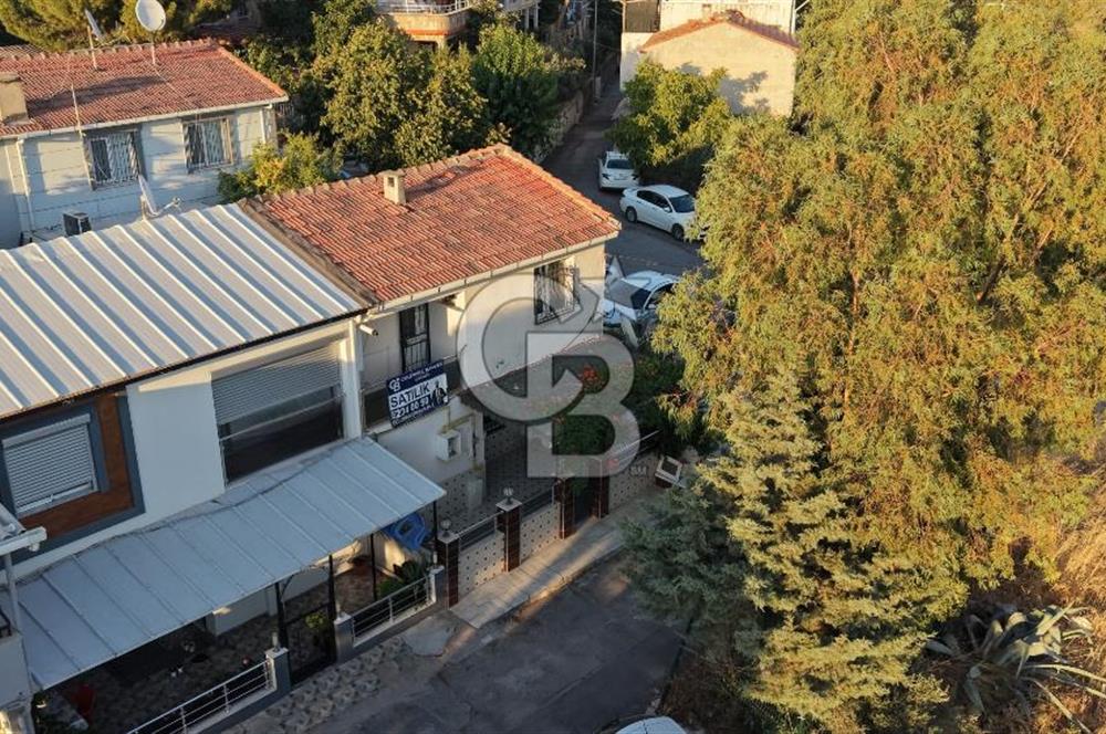 Buca Murathan'da 3 Yanı Bahçe Açık Otopark Müstakil Köşe Dubleks