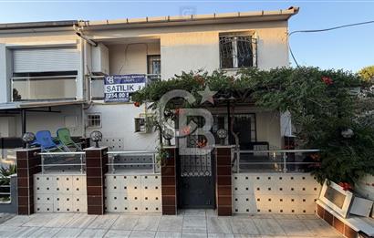 Buca Murathan'da 3 Yanı Bahçe Açık Otopark Müstakil Köşe Dubleks