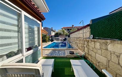 Alaçatı’da Müstakil Havuzlu 3+1 Kiralık Villa