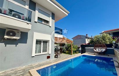 Alaçatı’da Müstakil Havuzlu 3+1 Kiralık Villa
