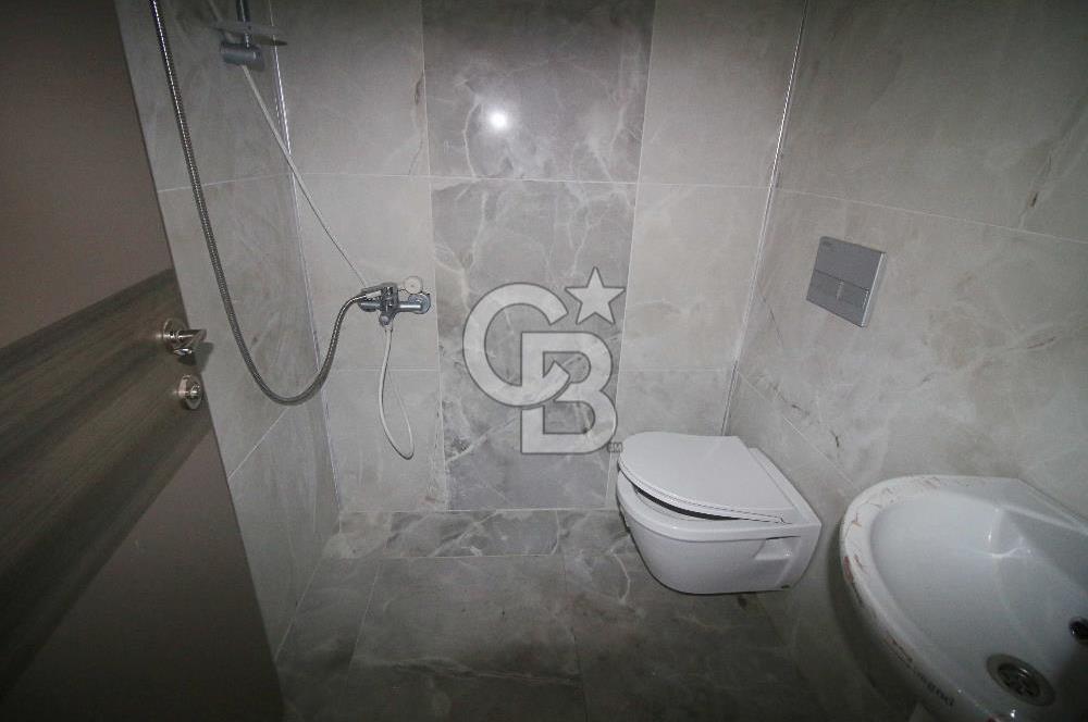 CB OPİA'DAN HASTANE KARŞISI İŞYERİ / GENİŞ TERAS ALANLI