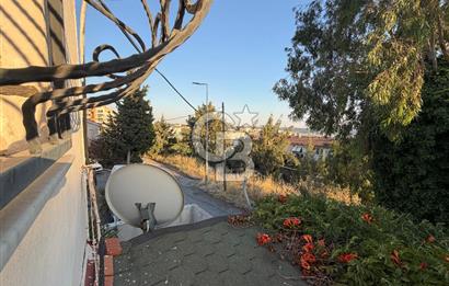 Buca Murathan'da 3 Yanı Bahçe Açık Otopark Müstakil Köşe Dubleks