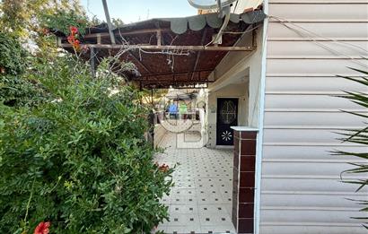 Buca Murathan'da 3 Yanı Bahçe Açık Otopark Müstakil Köşe Dubleks