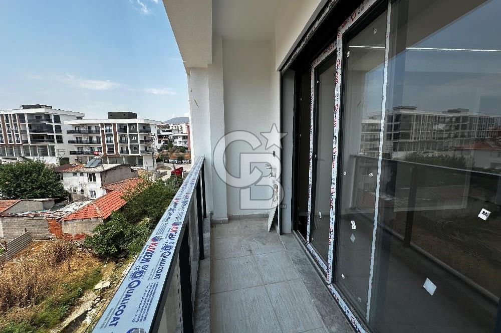 KEMALPAŞA ULUCAK’TA DEMOKRASİ ÜNİVERSİTESİ YAKININDA SATILIK LÜKS 2+1 DAİRE