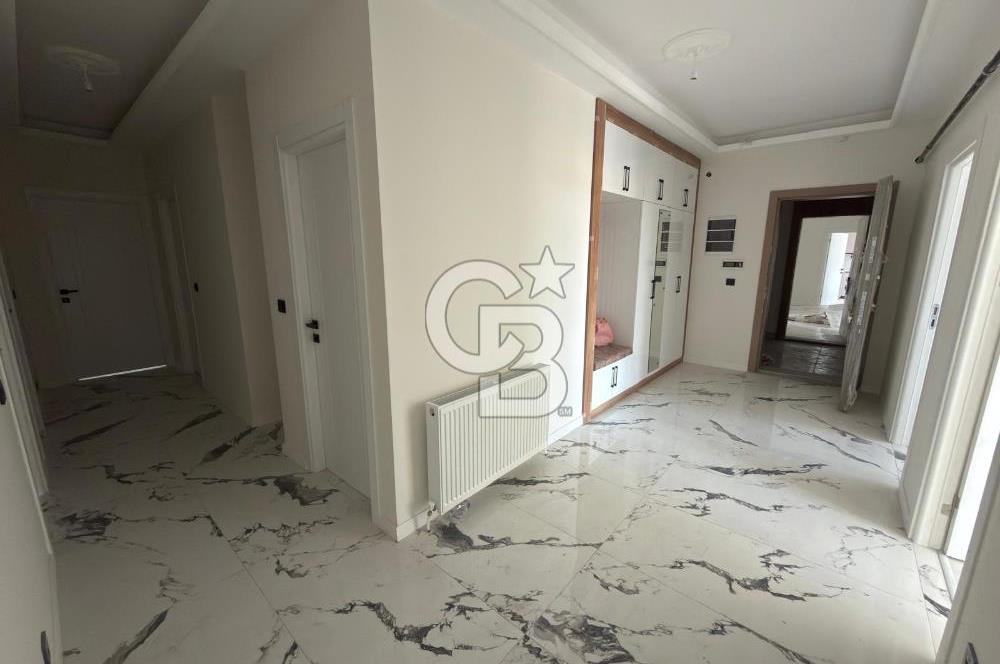 SİNCAN YENİÇİMŞİT'TE 4+1 LÜKS SATILIK DAİRE