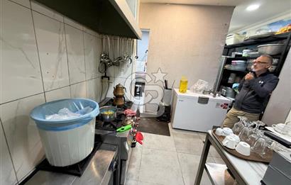 HENDEK'İN EN İŞLEK NOKTALARINDA KURULU RESTORAN / DEVREN KİRALIK