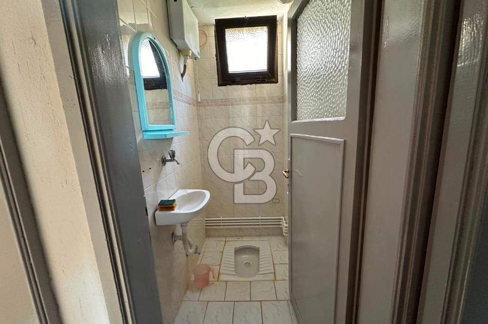 Buca Yaylacık Mahallesi cadde Üzeri Kiralık 2+1 daire