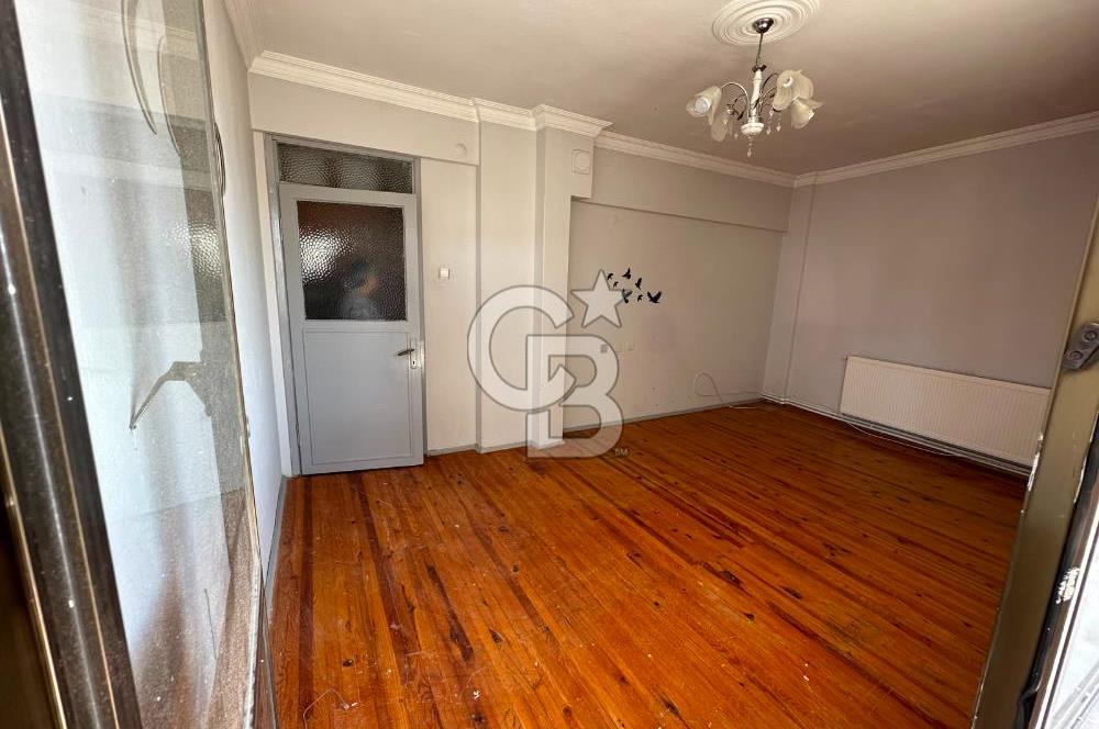 Buca Yaylacık Mahallesi cadde Üzeri Kiralık 2+1 daire