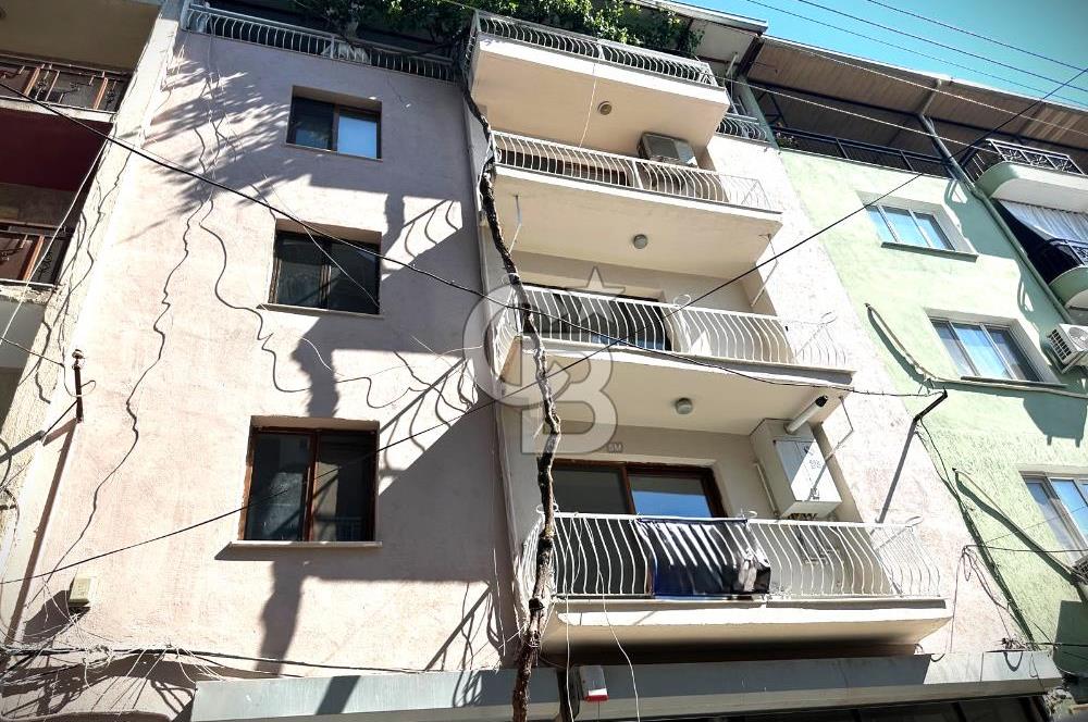 Buca Yaylacık Mahallesi cadde Üzeri Kiralık 2+1 daire