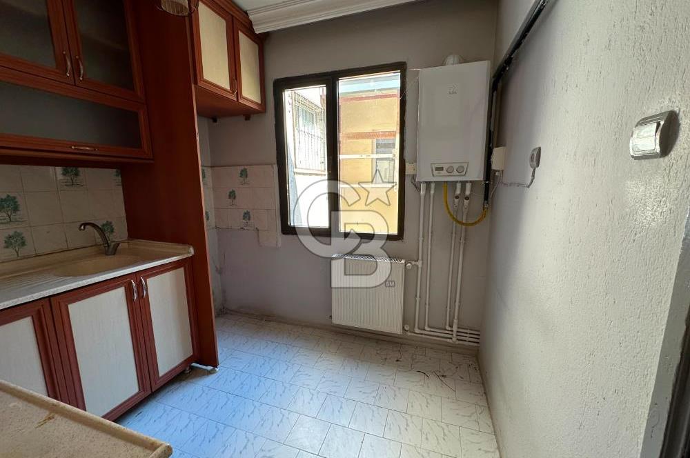 Buca Yaylacık Mahallesi cadde Üzeri Kiralık 2+1 daire
