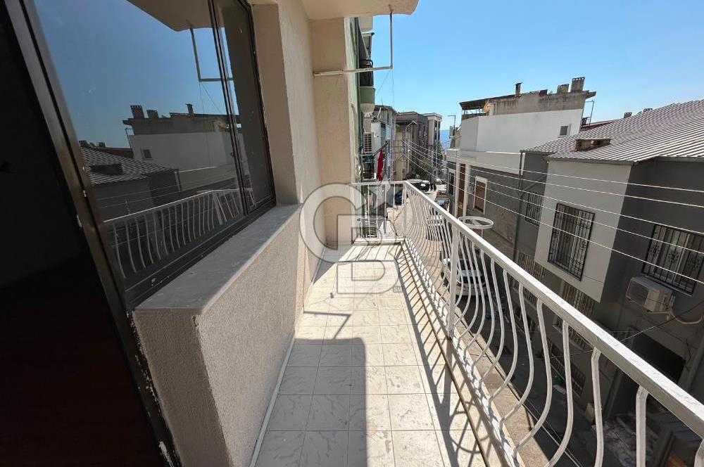 Buca Yaylacık Mahallesi cadde Üzeri Kiralık 2+1 daire