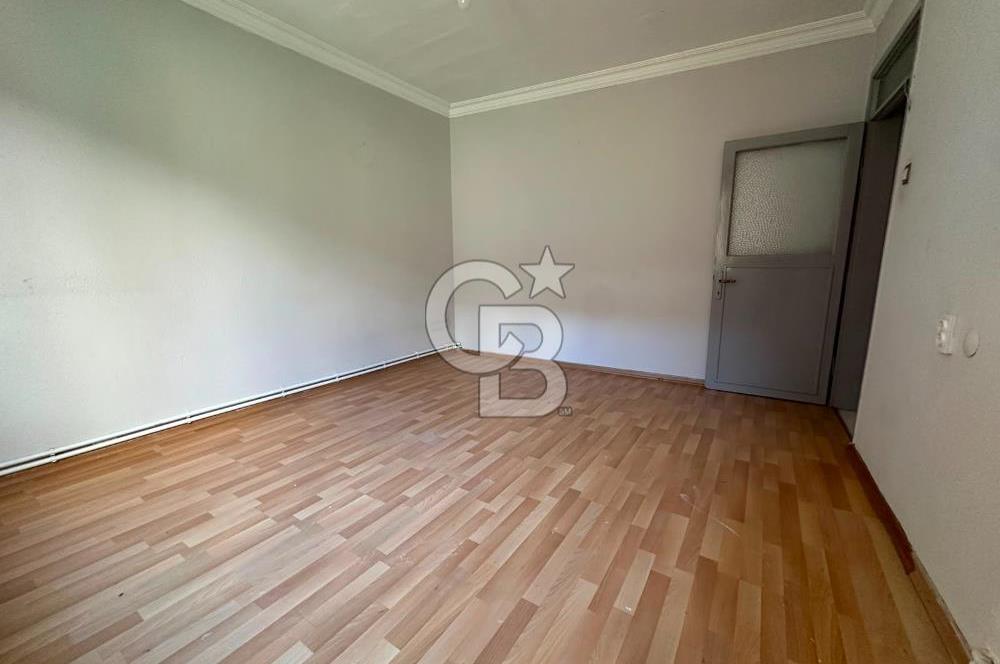 Buca Yaylacık Mahallesi cadde Üzeri Kiralık 2+1 daire
