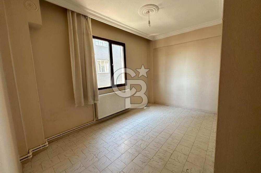 Buca Yaylacık Mahallesi cadde Üzeri Kiralık 2+1 daire