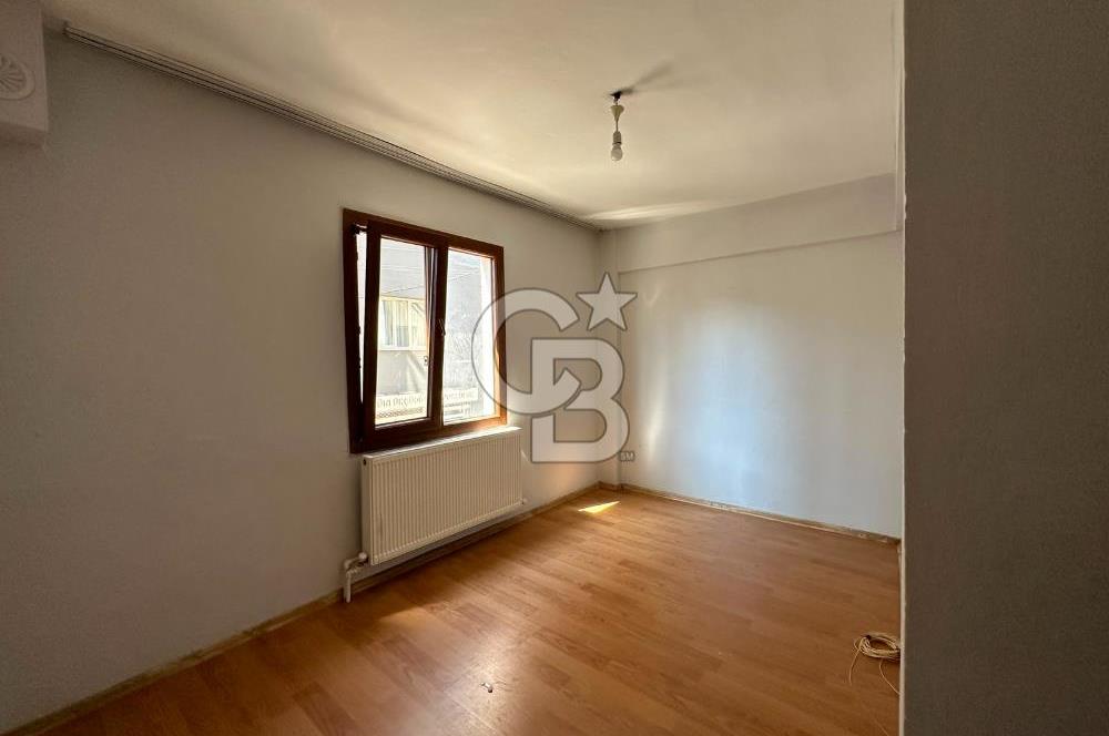 Buca Yaylacık Mahallesi cadde Üzeri Kiralık 2+1 daire
