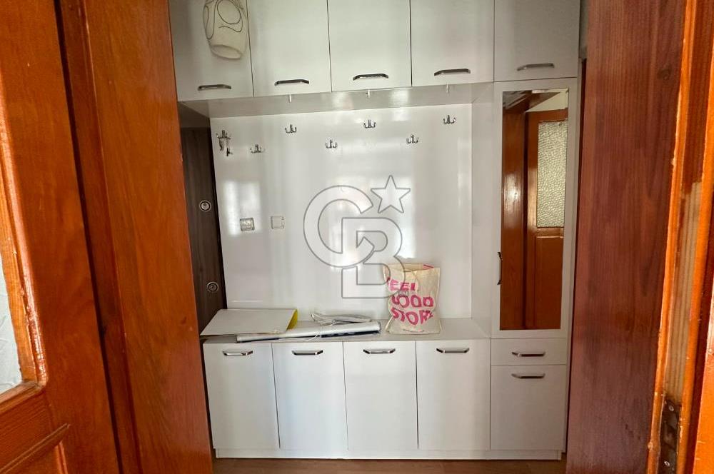 Buca Yaylacık Mahallesi cadde Üzeri Kiralık 2+1 daire