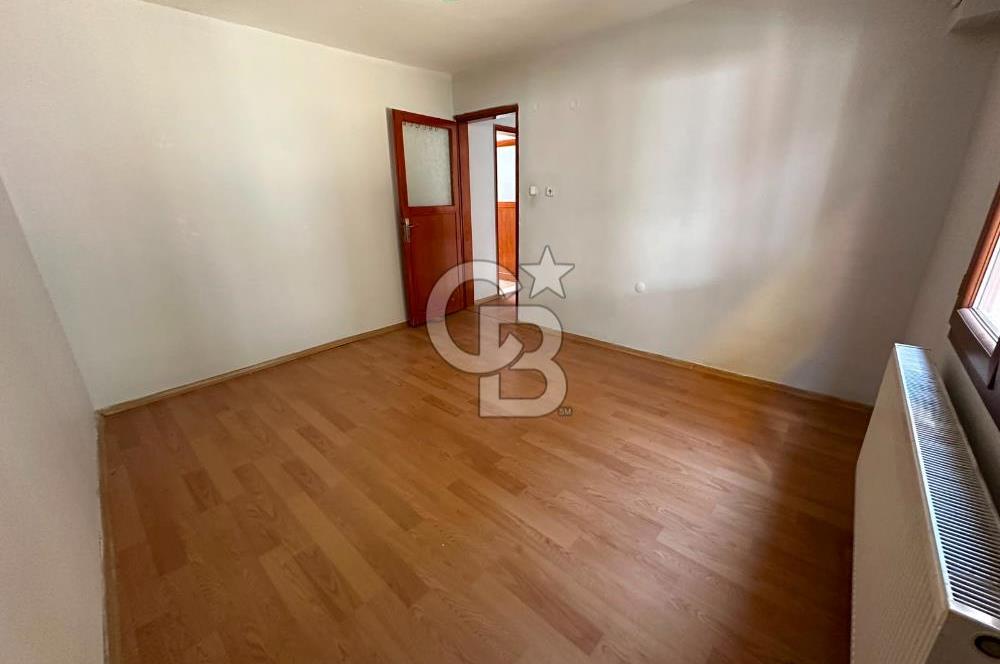 Buca Yaylacık Mahallesi cadde Üzeri Kiralık 2+1 daire