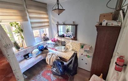 Samatya'da Deniz Manzaralı, 4 Katlı Satılık Bina. 2. Derece Tarihi Eser