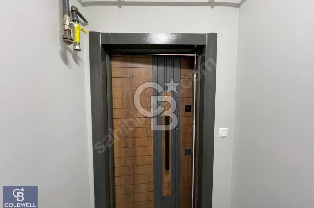 KARTEPE ERTUĞRUL GAZİ MAH'DE ASANSÖRLÜ ARA KAT SATILIK 2+1 DAİRE
